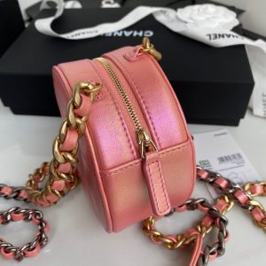 Chanel 19 Clutch With Chain Ridescent Calfskin pink 15