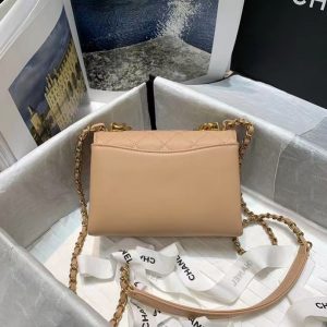 Chanel small chain cosmetic bag 81113 Apricot 11