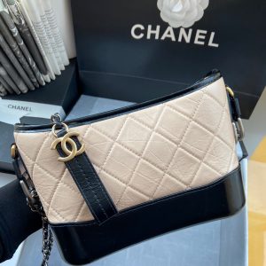 Chanel Gabrielle Archives bag Medium 17