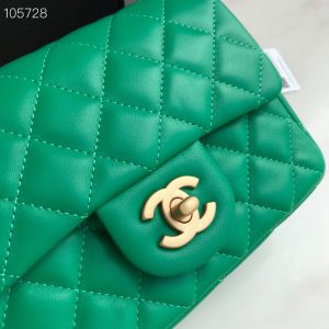 Chanel Runway grean Square Mini Flap Pearl Crush Bag AS1786 B02916 13