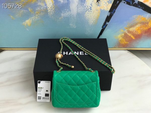 Chanel Runway grean Square Mini Flap Pearl Crush Bag AS1786 B02916 7