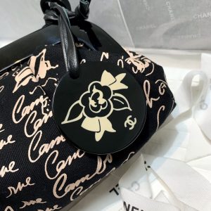 Chanel Vintage bag AS2390 10