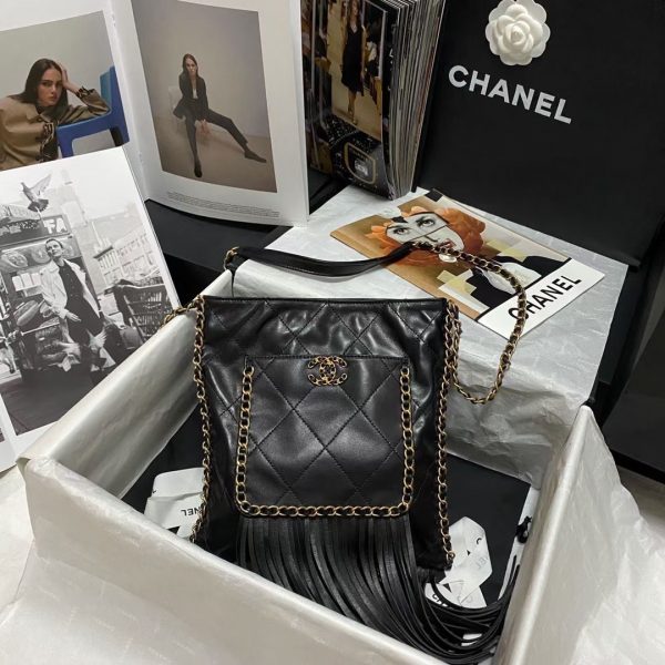 Chanel bag AS8016 1