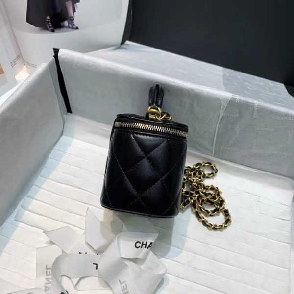 Chanel small chain cosmetic bag 81113 black 2