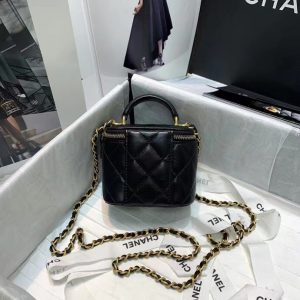 Chanel small chain cosmetic bag 81113 black 11