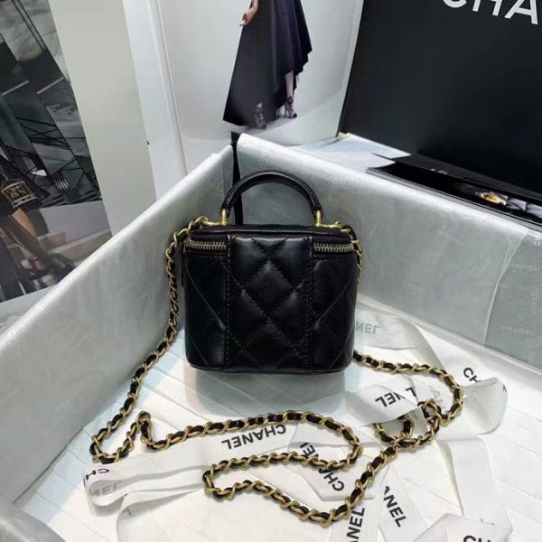 Chanel small chain cosmetic bag 81113 black 3