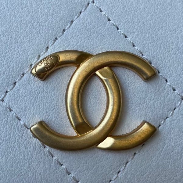 Chanel small hobo bag white AS2543 AS2542 4