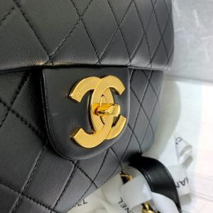 Chanel vintage jumbo backpack 12