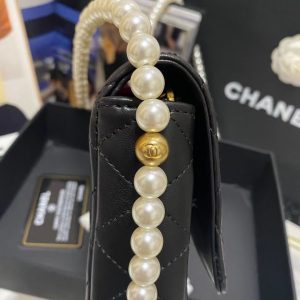 Chanel ⚪️Pearl chain wallet black AS81083 13