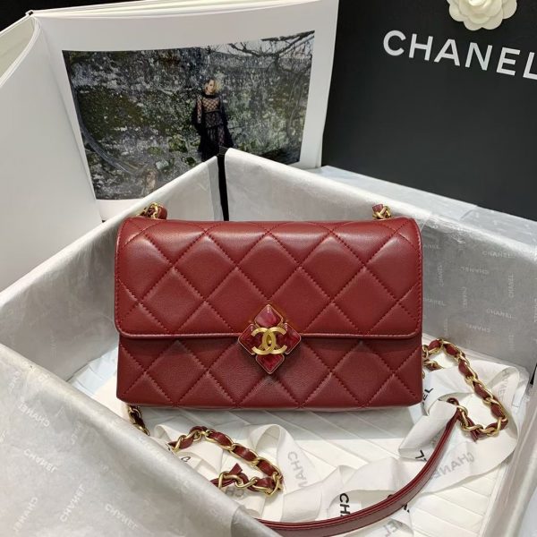 Chanel✔️ flap bag AS2634 red 1