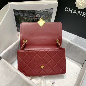 Chanel✔️ flap bag AS2634 red 16