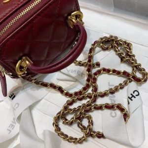 Chanel small chain cosmetic bag 81113 14