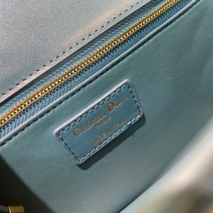 Dior 30 Montaigne size 24 deep blue Bag 11