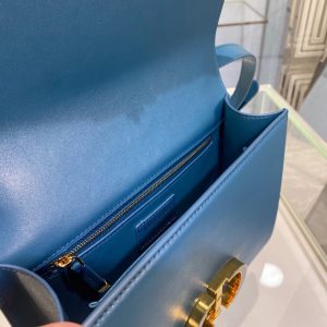 Dior 30 Montaigne size 24 deep blue Bag 12