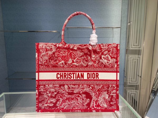 Dior Book Tote Reverse size 41 red tiger Bag 1
