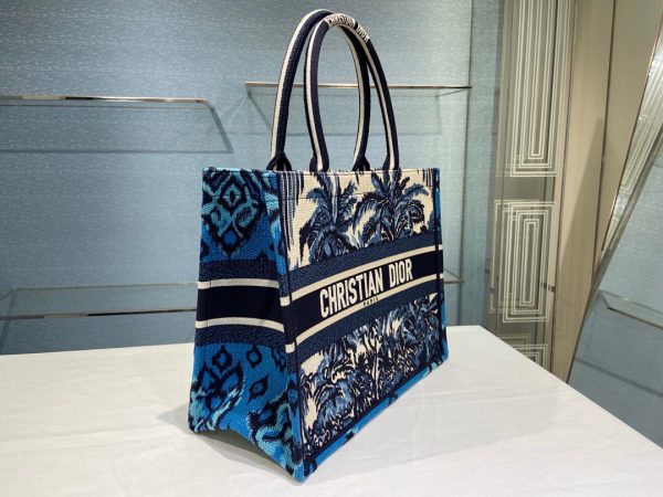Dior Book Tote size 36 blue sea Bag 8