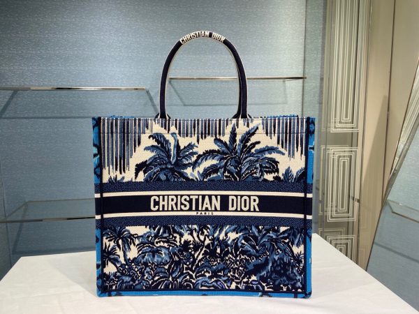Dior Book Tote size 41 blue sea Bag 1
