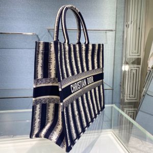 Dior Book Tote size 41 striped navy Bag 17