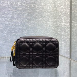 Dior Caro Zipper size 15 black Handbag 16