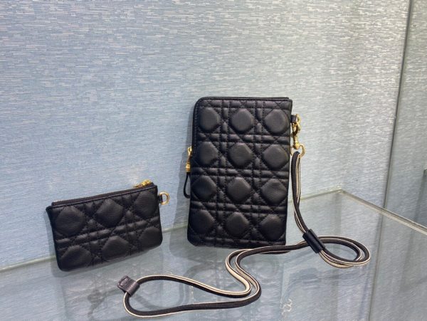 Dior Caro size 18 black Bag 3