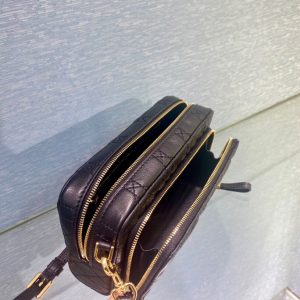 Dior Caro size 19 black Bag 12