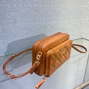 Dior Caro size 19 brown Bag 17