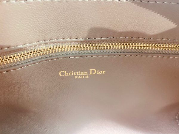 Dior Caro size 19 warm brown Bag 4