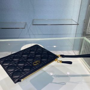Dior Caro size 21 black Handbag 17