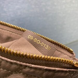 Dior Caro size 21 light brown Handbag 14