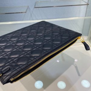 Dior Caro size 30 black Handbag 13