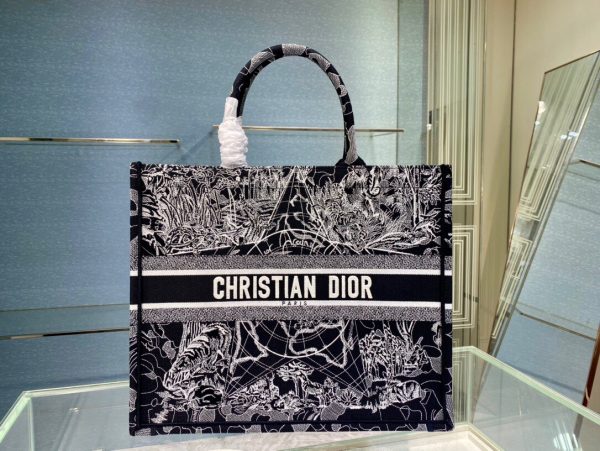 Dior D-58 Maria Grazia Chiuri size 41 black Bag 1