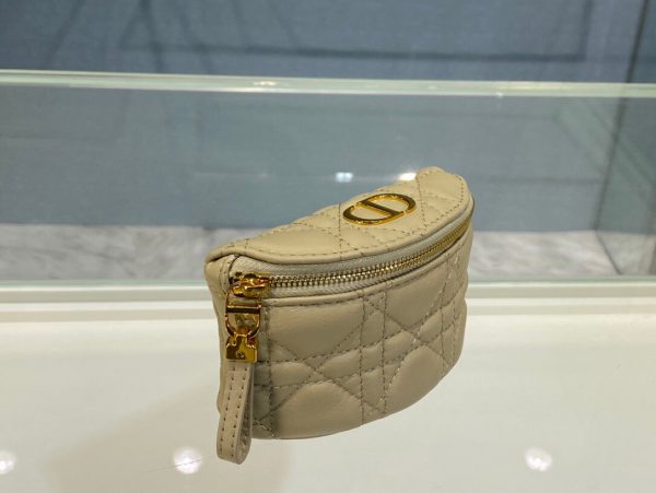 Dior Montaigne Change Key size 11 beige Bag 1