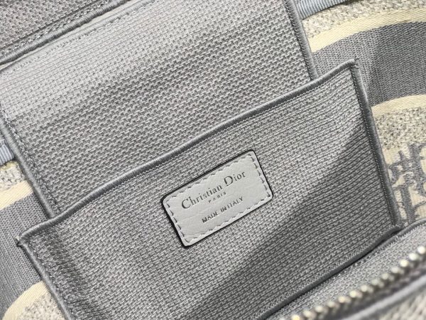 Dior Travel size 28 gray Comestic Bag 2
