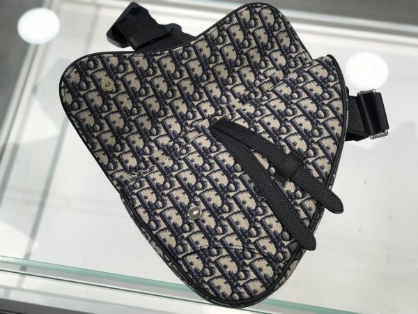 Dior Unisex Saddle size 20 black x beige Bag 3