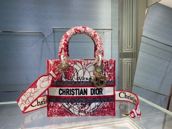 Small Dior Book Tote red and white 9