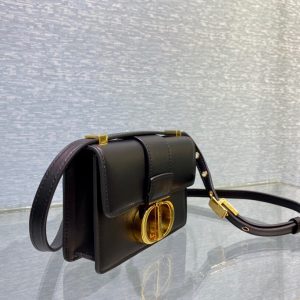 Dior mini 30 Montaigne size 15 black Bag 17