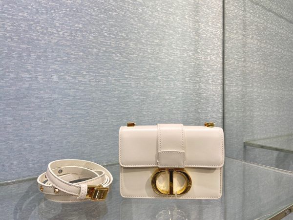 Dior mini 30 Montaigne size 15 white Bag 10