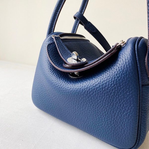 Hermes Mini Lindy 2019 size 20 dark blue Bag 2