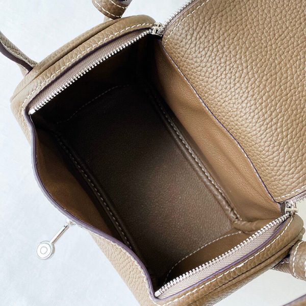 Hermes Mini Lindy 2019 size 20 khaki Bag 3