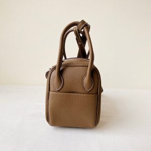 Hermes Mini Lindy 2019 size 20 khaki Bag 16