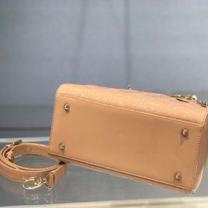 LADY DIOR size 24 cow leather Bag 15
