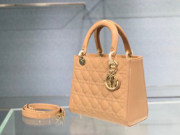 LADY DIOR size 24 cow leather Bag 10