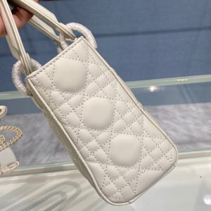 Lady Dior Lady Matte size 17 white Bag 16
