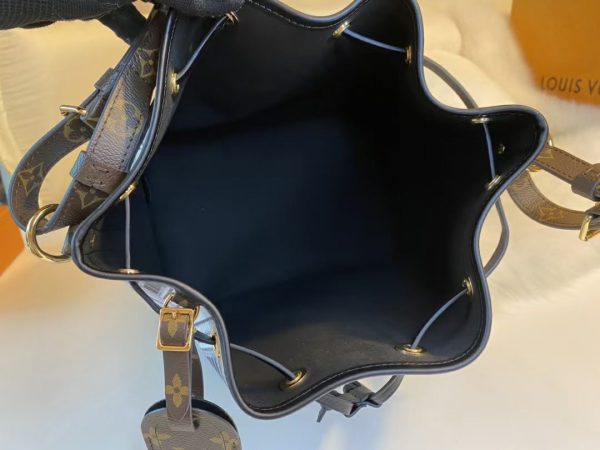 Louis Vuitton Collection Noé Handbag Bucket Bag M69712 7