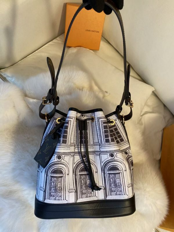 Louis Vuitton Collection Noé Handbag Bucket Bag M69712 1