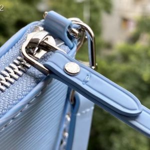 Louis Vuitton Easy Pouch On Strap LV M80471 blue 13
