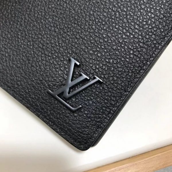 LV M80399 Louis Vuitton M80447 Multi Pochette Accessoires Bag Black 1