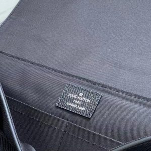 Louis Vuitton New Messenger M30746 Louis Vuitton Men’s Flap Messenger Bag 9