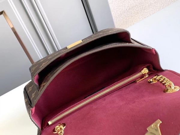 Louis Vuitton Passy Bag M45592 6