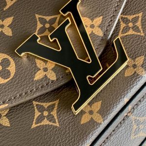 Louis Vuitton Passy Bag M45592 13